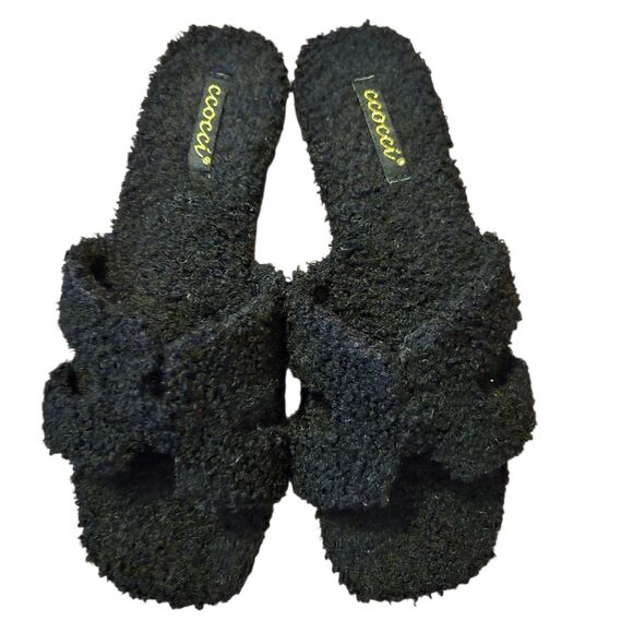 Ccocci Size 7 Black Furry Slip On Shoes Sherpa Slippers Cozy - Picture 1 of 8